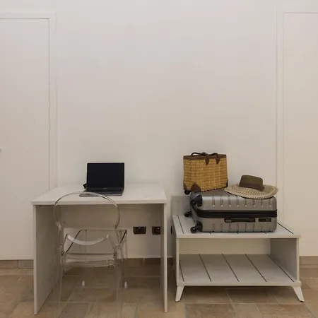 Apartament Center Luxury 2 *